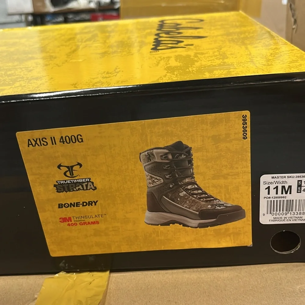 Cabela's Olive and Brown Camouflage Men's Hunting Boots